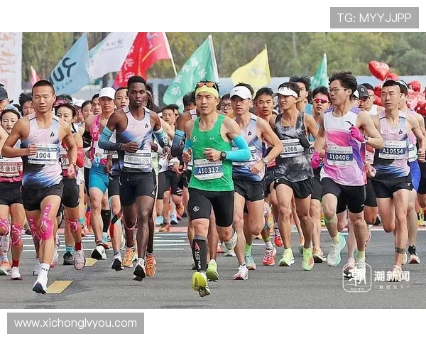 杭州城市马拉松精彩点评街舞队表现状态引人注目